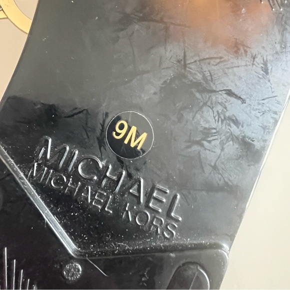 MICHAEL KORS Black Jelly Thong Sandals Gold MK Logo Flat Flip Flops - Picture 4 of 7